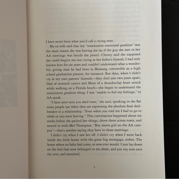 11/22/63: A Novel by Stephen King (1st Edition) | Fiction | Hardcover Book - Picture 10 of 11